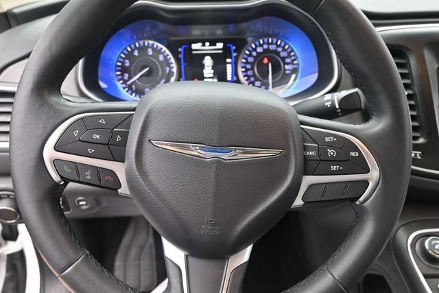 Used 2016 Chrysler 200 Limited w/ Convenience Group FWD image 26