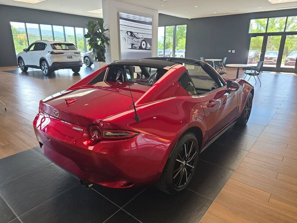 New 2026 MAZDA MX-5 Miata RF Grand Touring RWD image 2