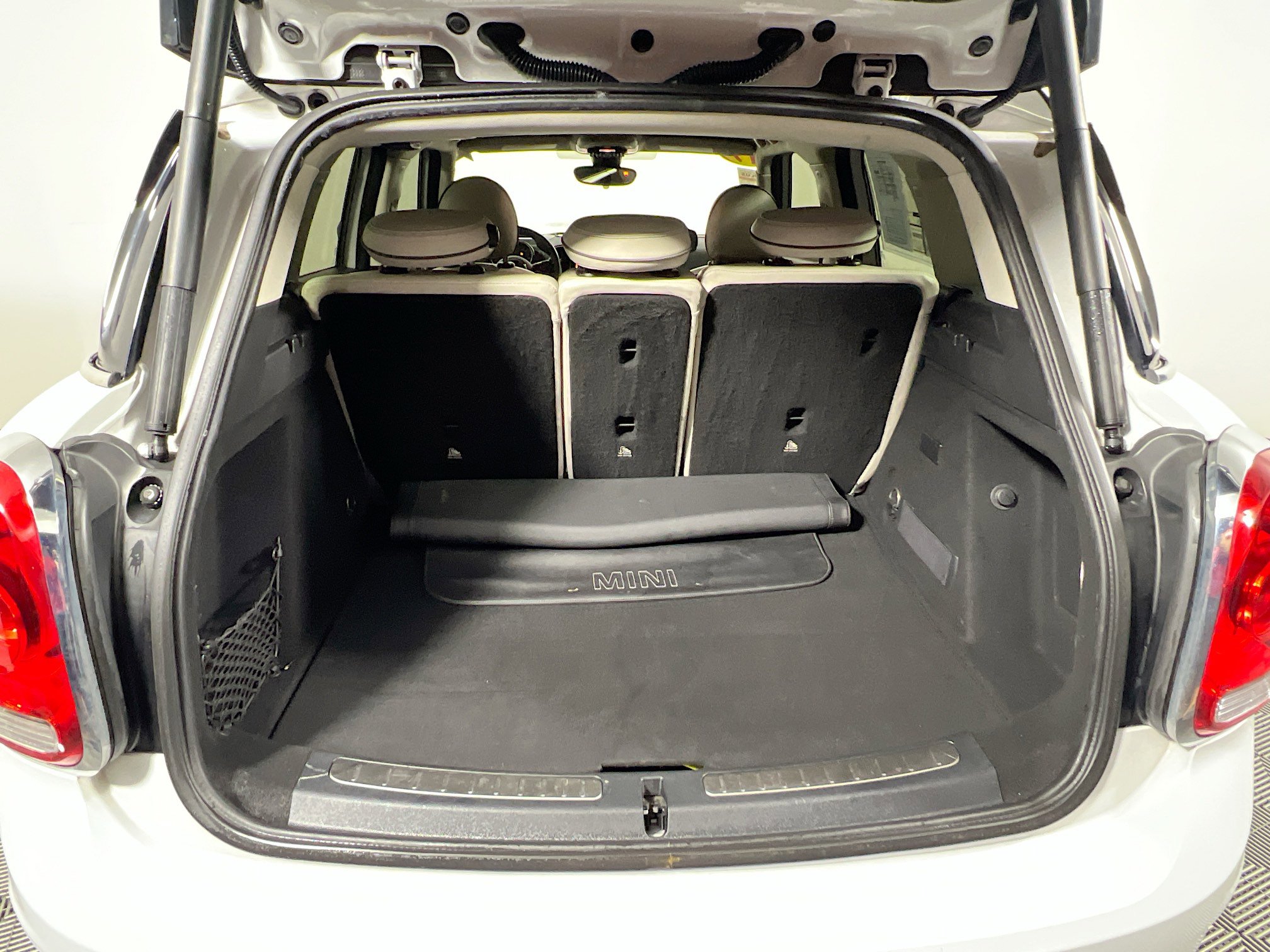 Used 2019 MINI Cooper Countryman SE w/ Convenience Package image 33