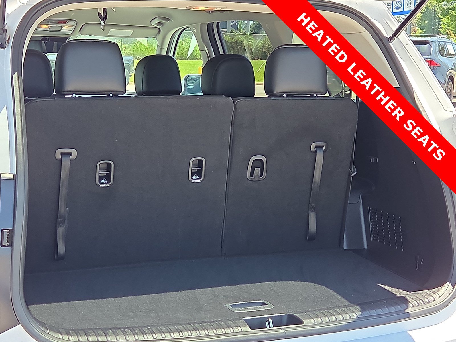 Used 2024 Kia Telluride S FWD image 9