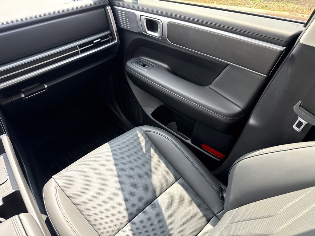 Used 2026 Hyundai Santa Fe SEL image 15