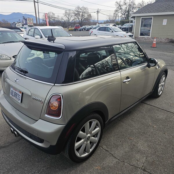 Used 2008 MINI Cooper S FWD image 3