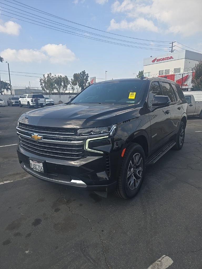 Used 2023 Chevrolet Tahoe LT w/ Luxury Package RWD image 1