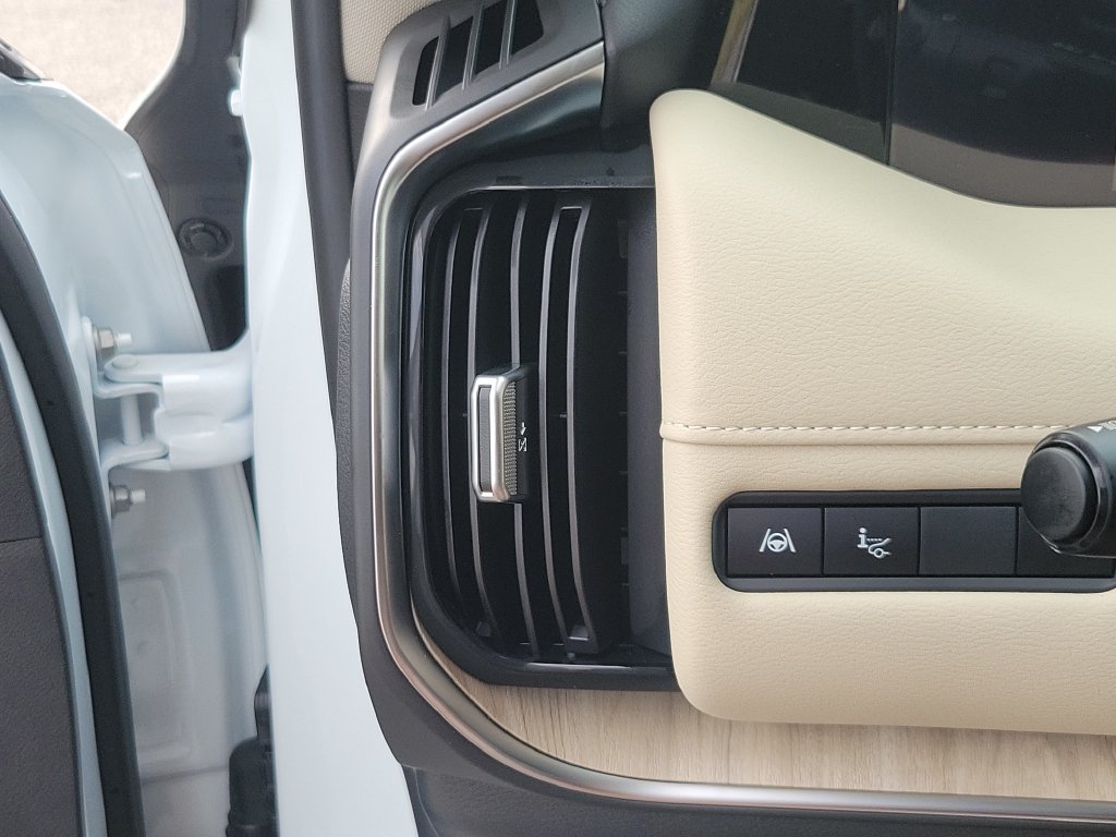 New 2026 Nissan Armada Platinum Reserve AWD/4WD image 30