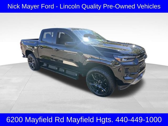 Used 2024 Chevrolet Colorado Z71 w/ Z71 Convenience Package 2