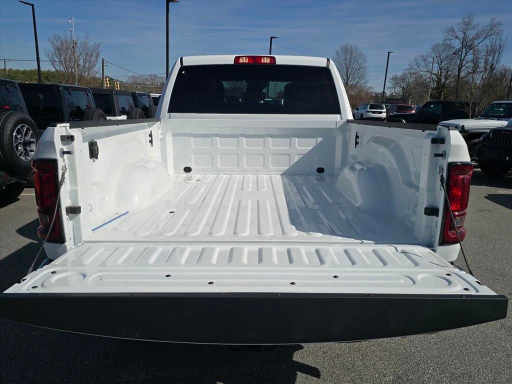 New 2026 RAM 2500 Tradesman AWD/4WD image 8