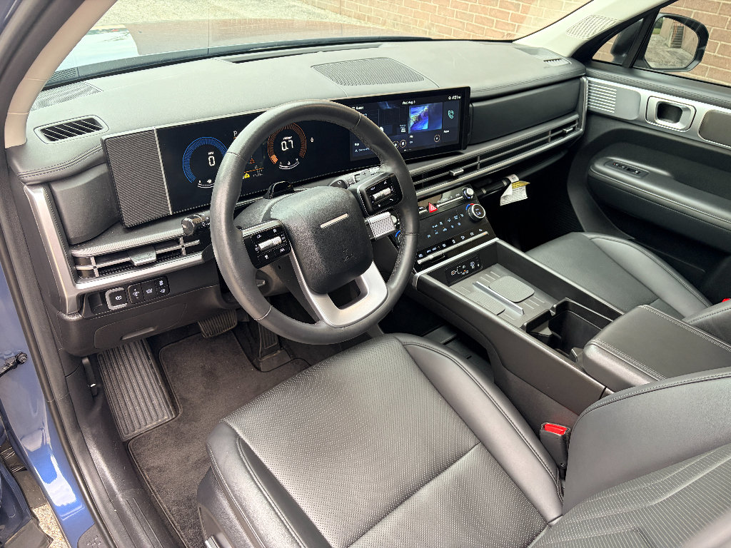 Used 2025 Hyundai Santa Fe XRT AWD/4WD image 11