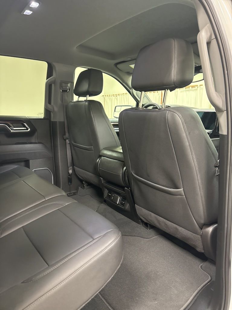 Used 2025 GMC Sierra 1500 SLT image 33