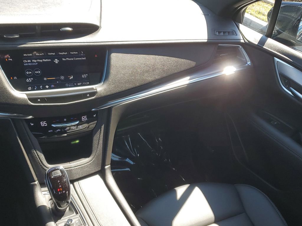 Certified 2022 Cadillac XT5 Luxury image 20