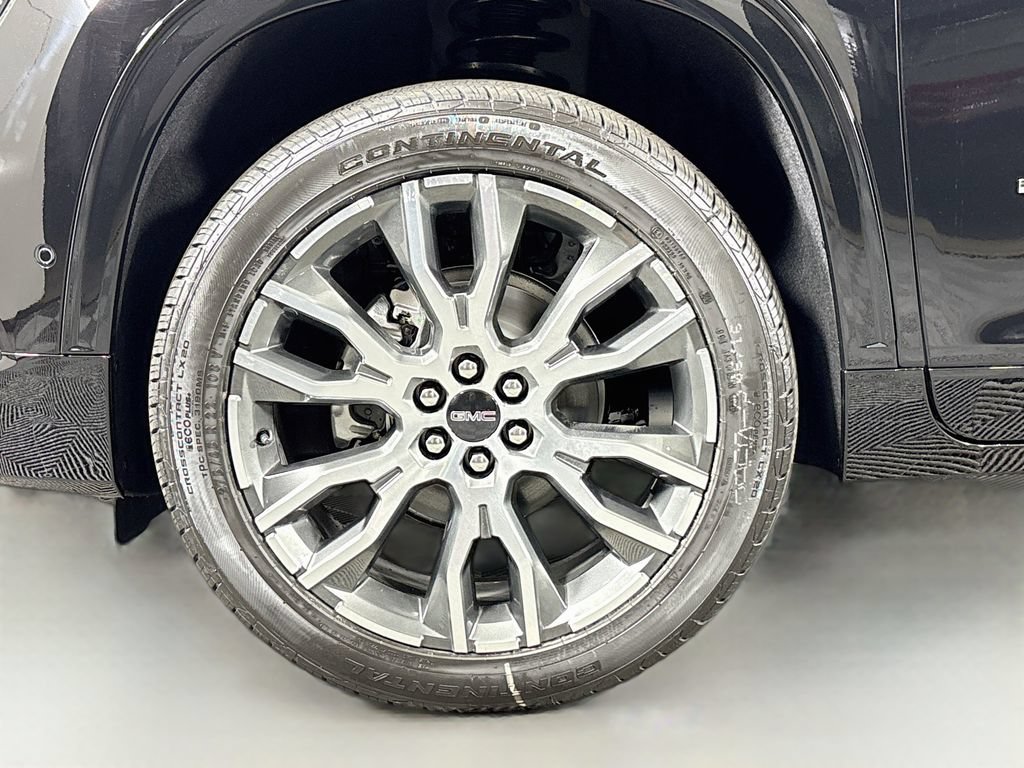New 2026 GMC Acadia Denali Ultimate AWD/4WD image 32