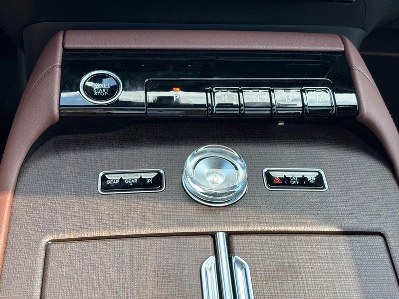 New 2026 Lincoln Navigator Reserve AWD/4WD image 23