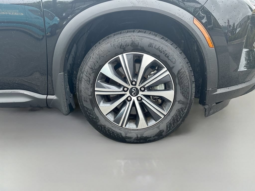 Used 2025 INFINITI QX60 Pure FWD image 10