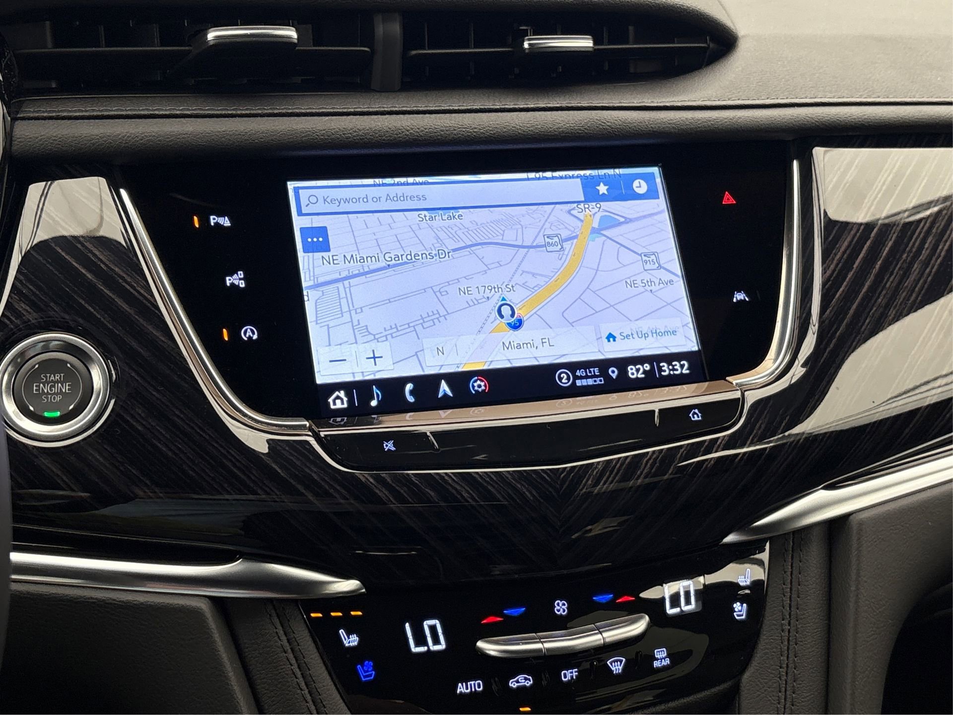 New 2025 Cadillac XT6 Premium Luxury w/ Technology Package image 24