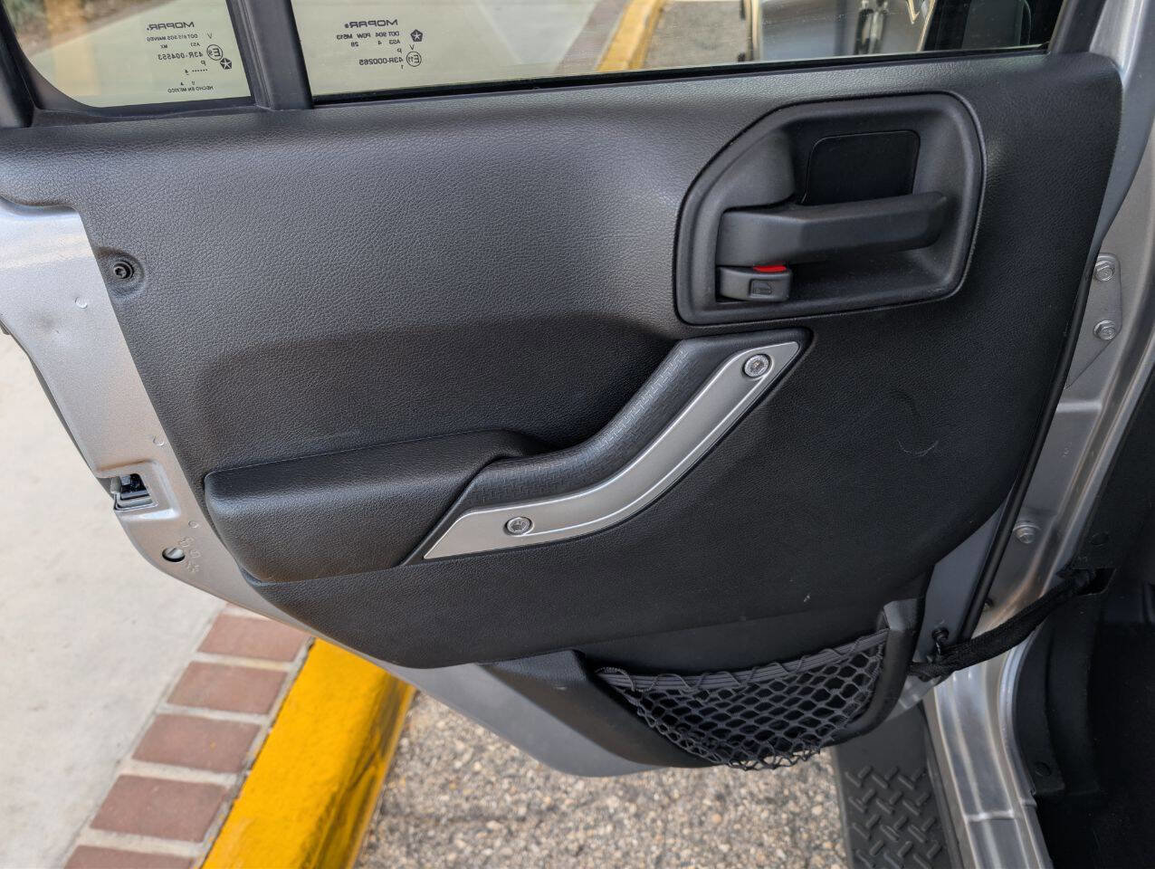 Used 2014 Jeep Wrangler Unlimited Sahara w/ Connectivity Group image 12