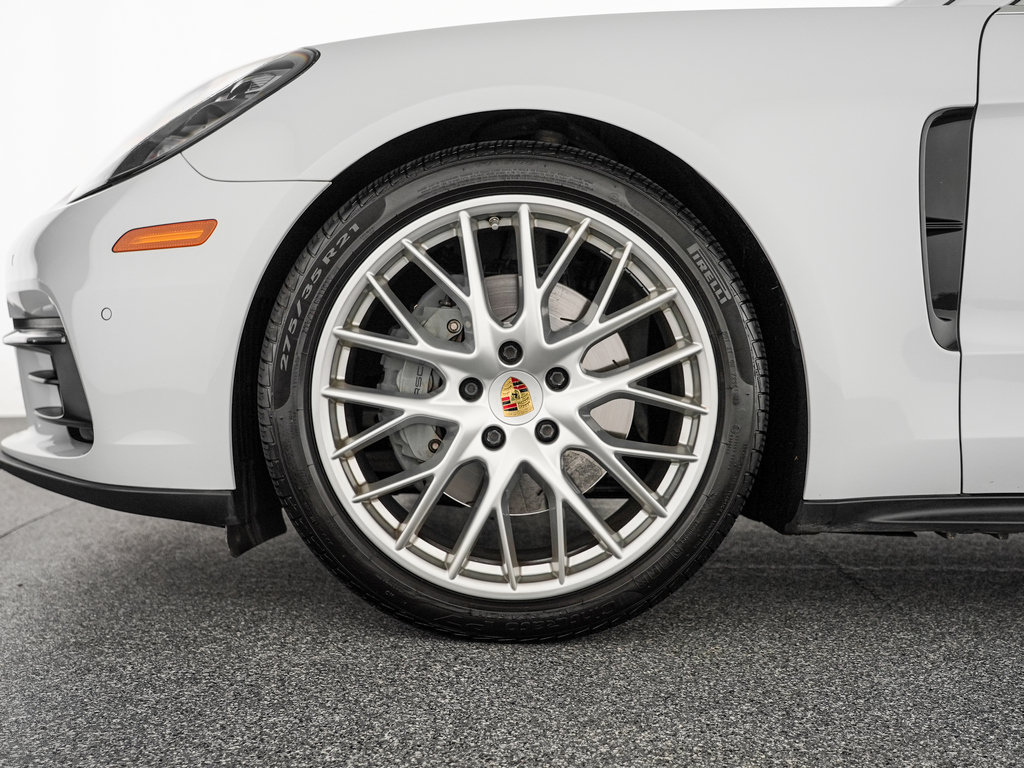 Used 2018 Porsche Panamera 4S AWD/4WD image 37