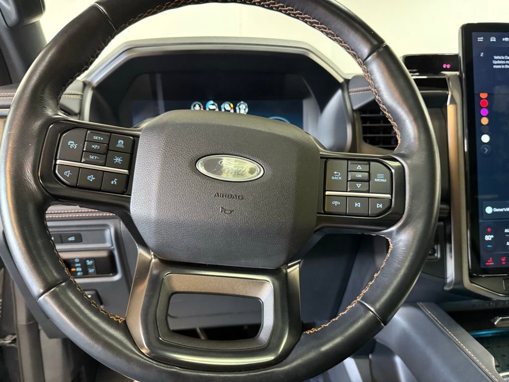 Certified 2023 Ford Expedition Platinum image 32