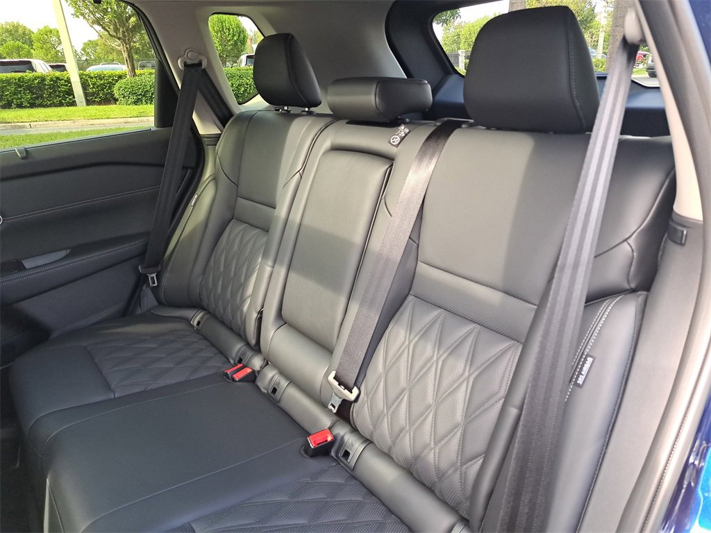 New 2026 Nissan Rogue Platinum image 13