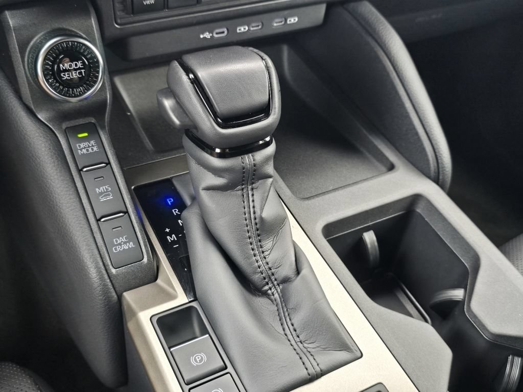 Certified 2025 Toyota Land Cruiser AWD/4WD image 32