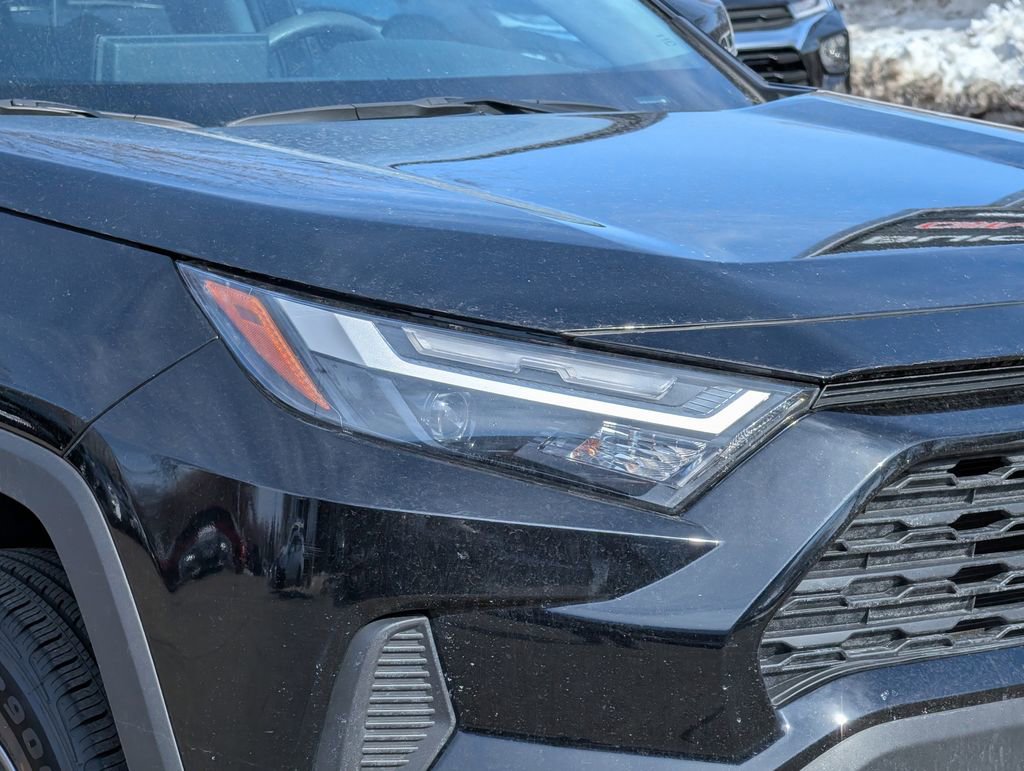 Used 2025 Toyota RAV4 XLE w/ Convenience Package image 10