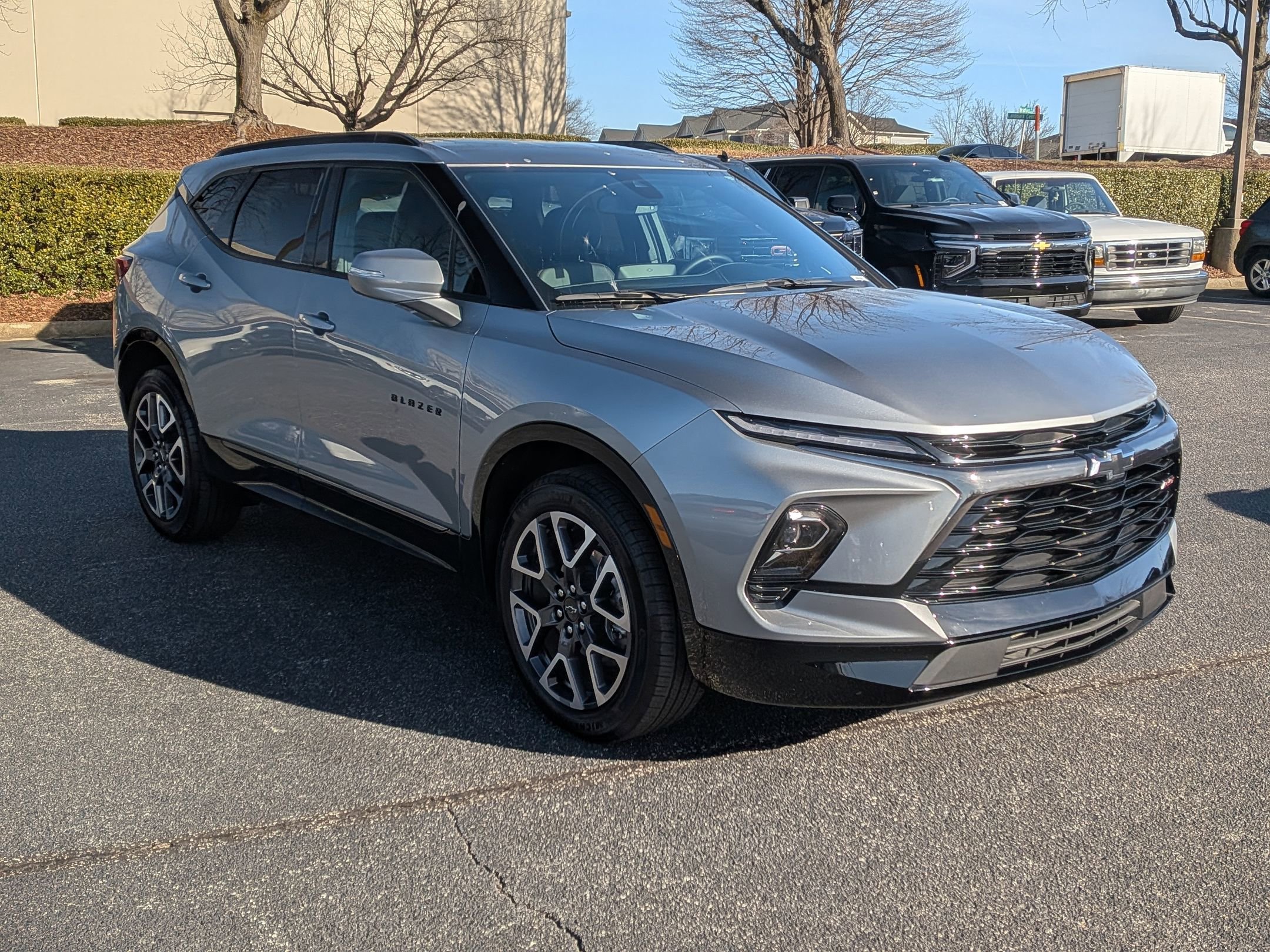Certified 2025 Chevrolet Blazer RS image 2