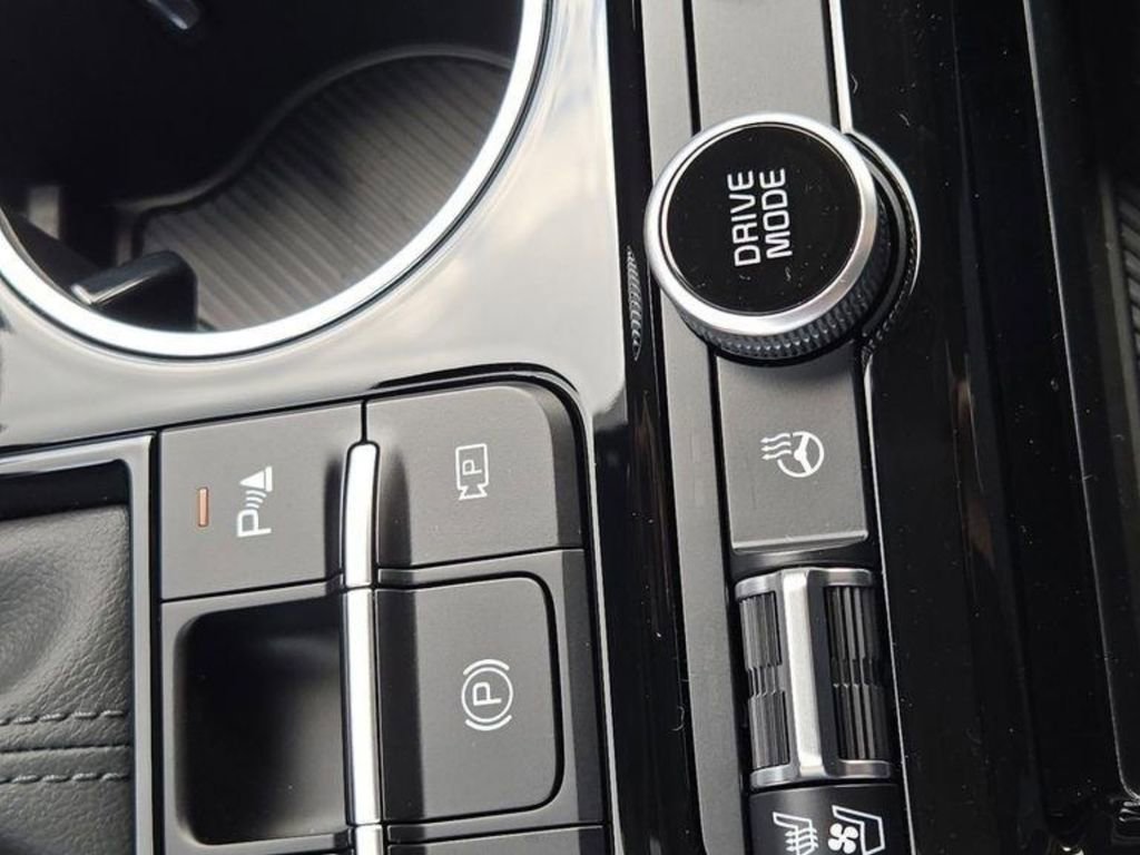 New 2026 Kia K5 EX FWD image 34
