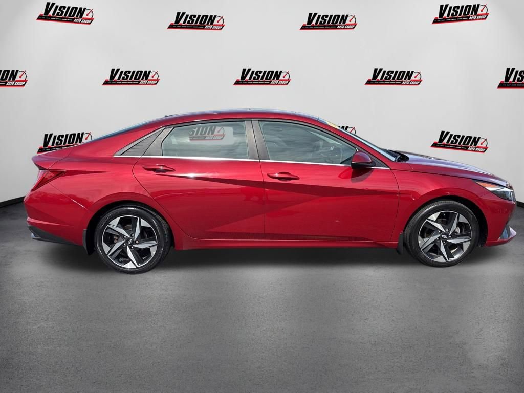 Used 2023 Hyundai Elantra Limited FWD image 7
