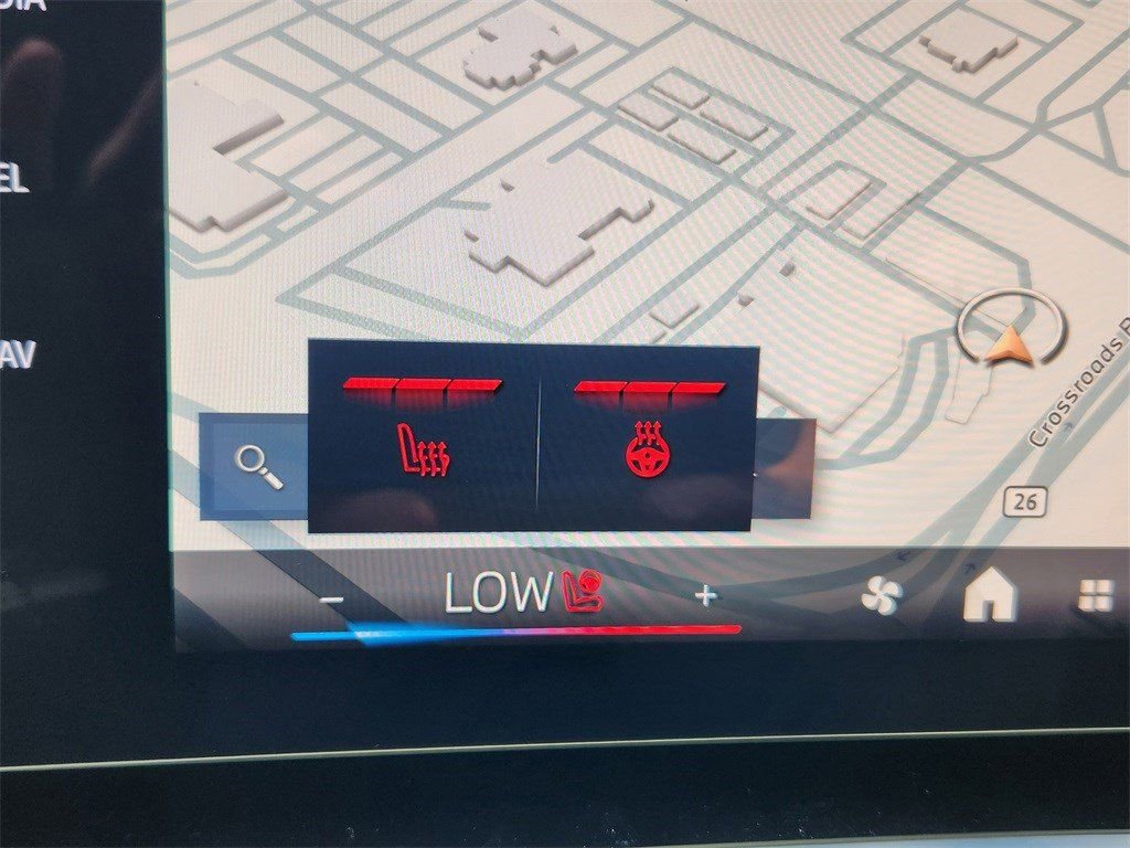 Used 2025 BMW X1 xDrive28i AWD/4WD image 15