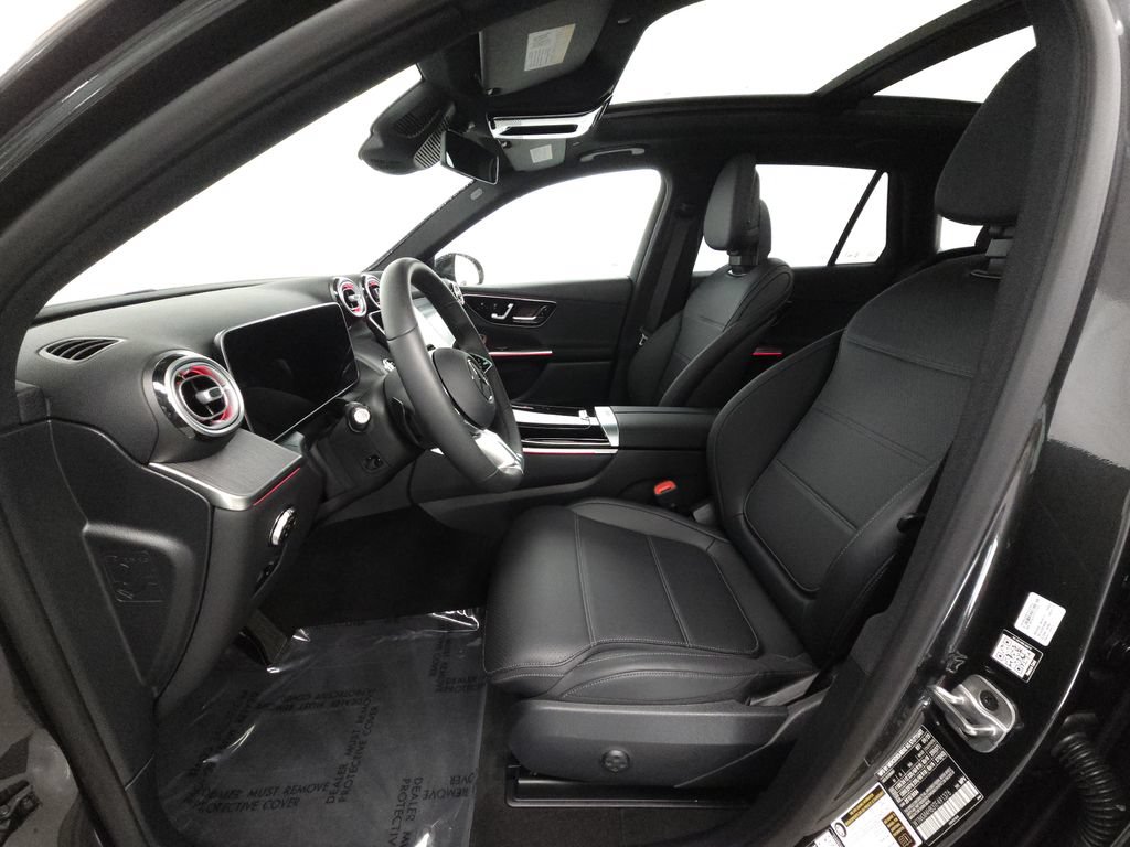Certified 2026 Mercedes-Benz GLC 300 4MATIC image 8