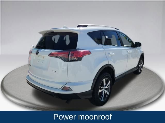 Used 2018 Toyota RAV4 XLE image 10