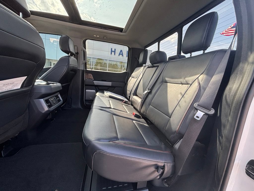 Used 2024 Ford F350 Lariat w/ Tremor Off-Road Package AWD/4WD image 17