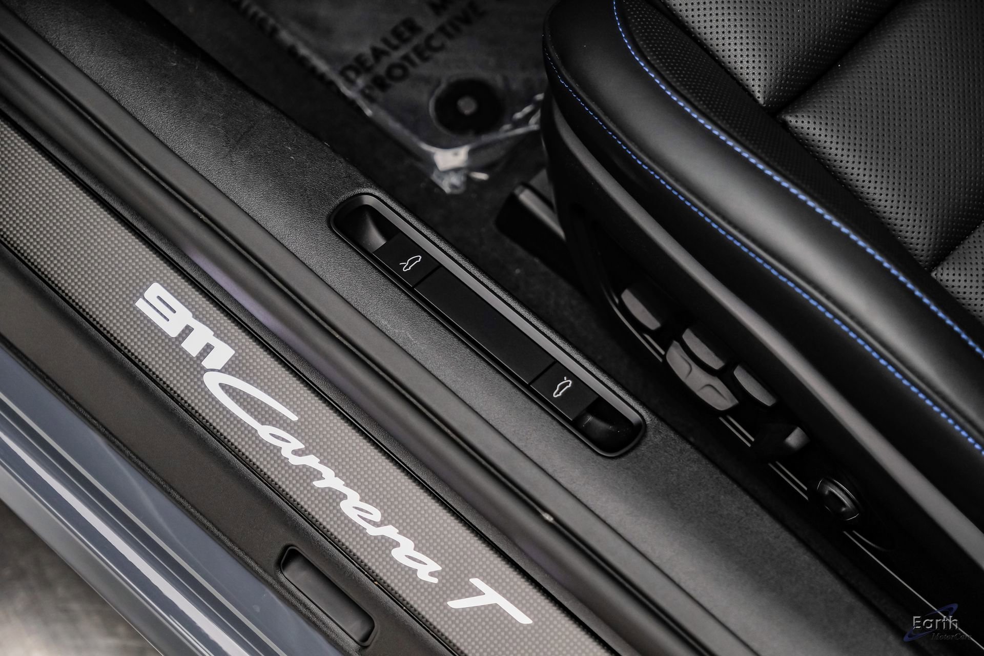 Used 2025 Porsche 911 Carrera T image 37