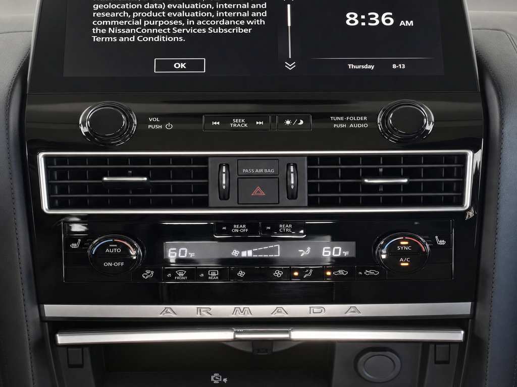 Used 2022 Nissan Armada SV AWD/4WD image 13