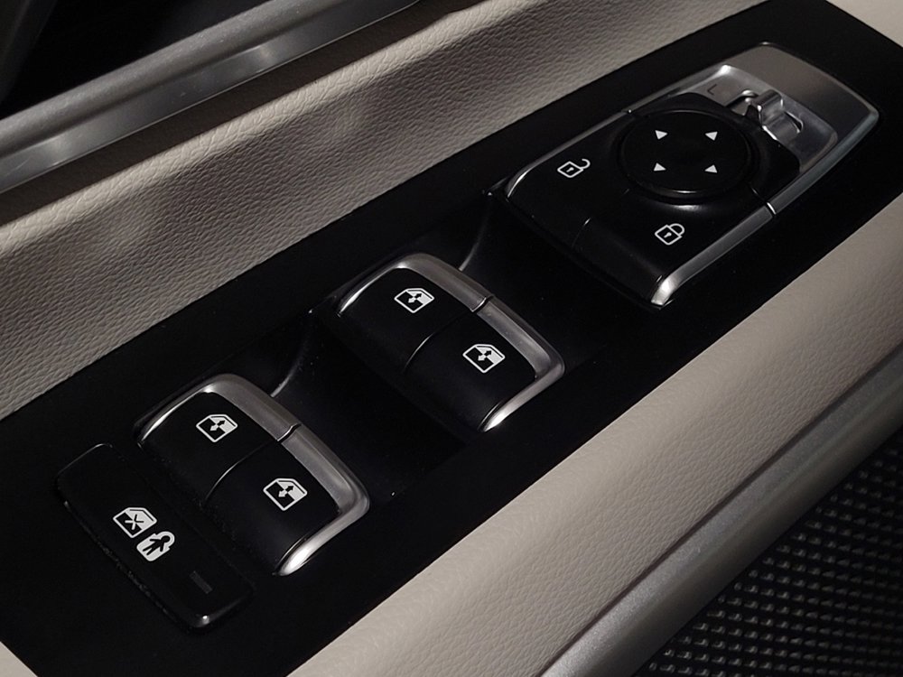 Used 2022 Kia Telluride S FWD image 27