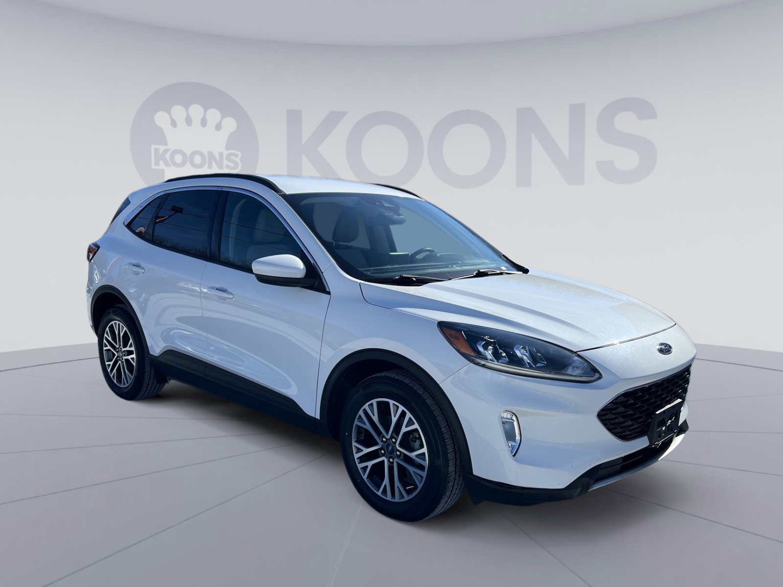 Used 2020 Ford Escape SEL image 10