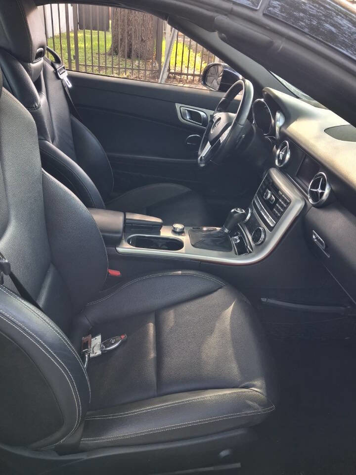 Used 2013 Mercedes-Benz SLK 250 w/ Premium I Pkg image 7