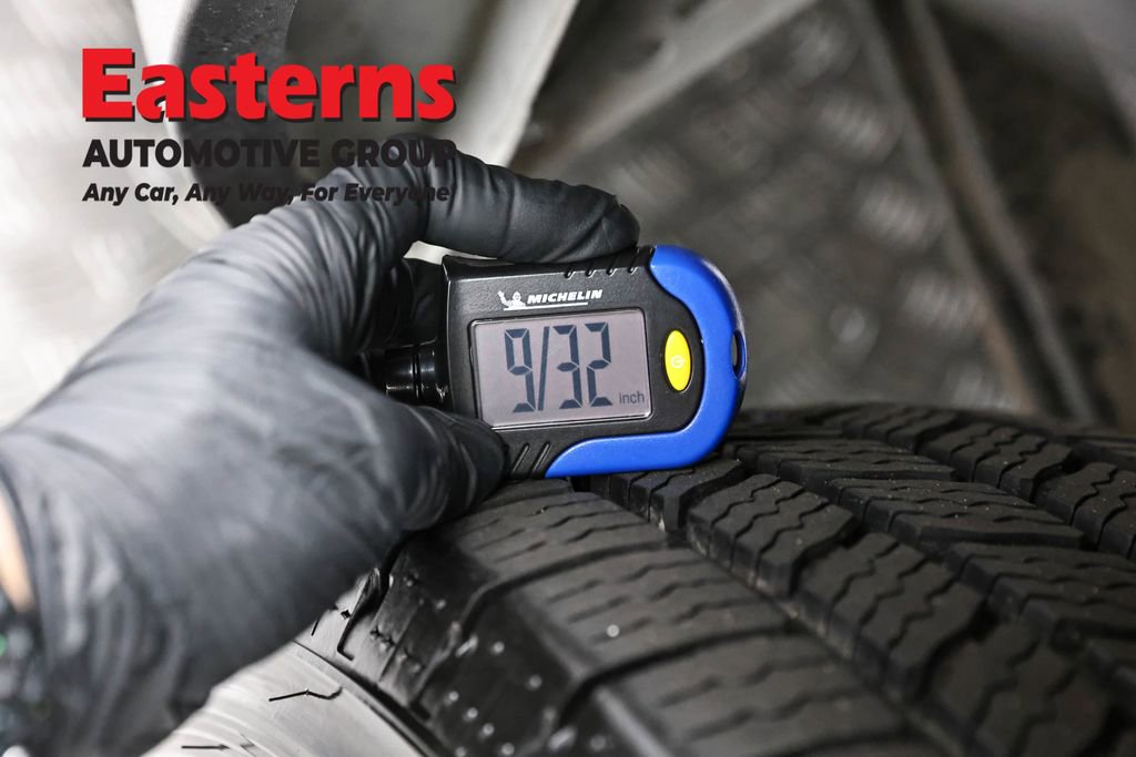 Used 2024 Ford Transit 350 XLT RWD image 25