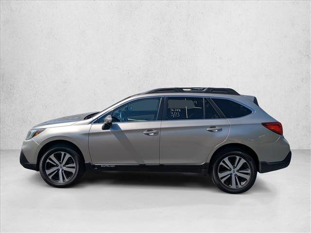 Used 2019 Subaru Outback 2.5i Limited image 2