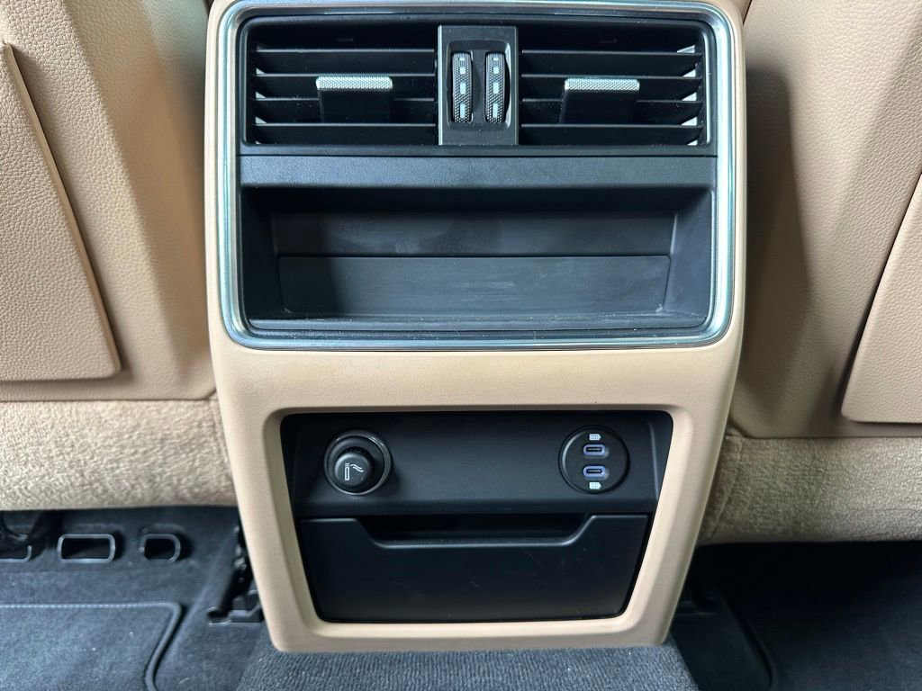 Certified 2023 Porsche Cayenne S AWD/4WD image 38