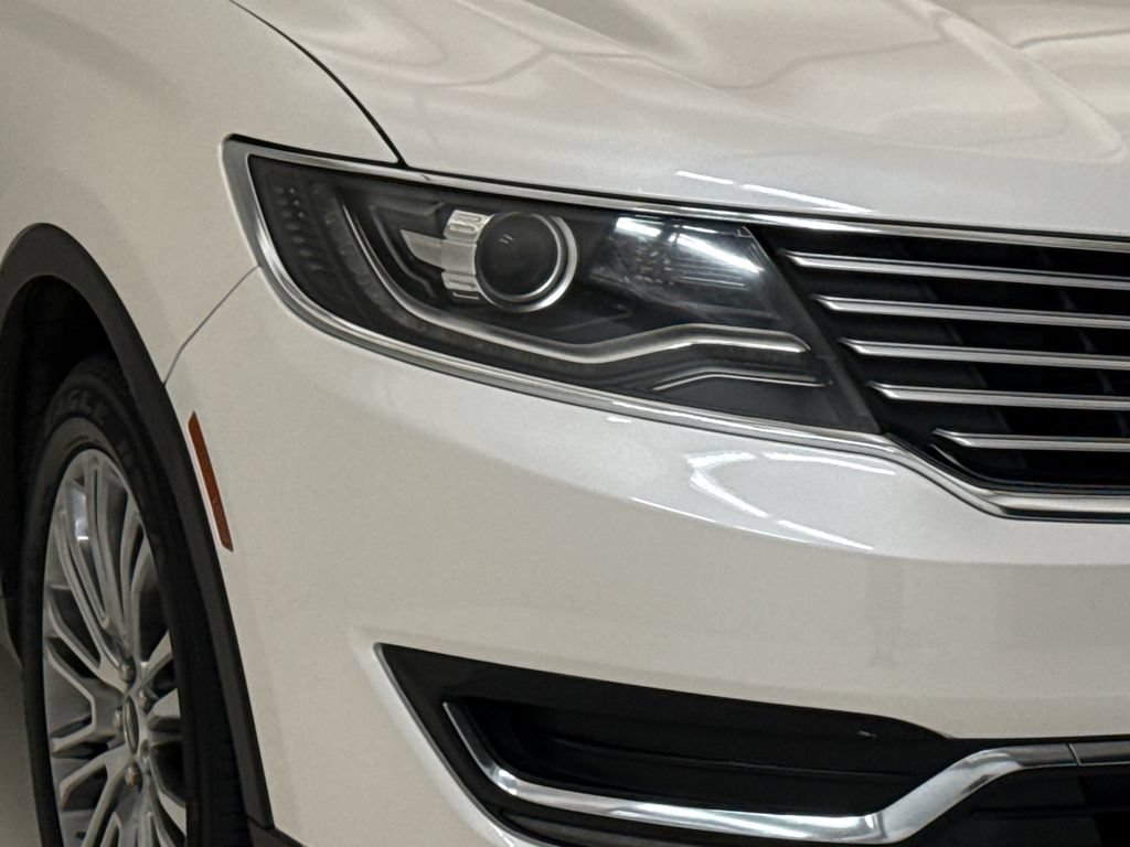 Used 2016 Lincoln MKX Reserve FWD image 5