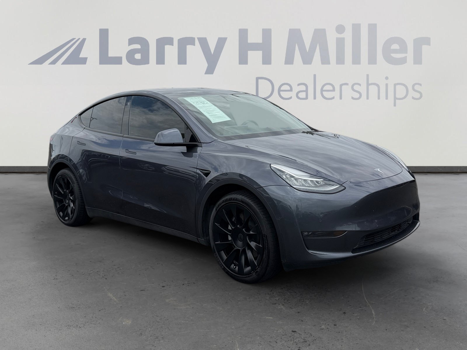 Used 2021 Tesla Model Y Long Range AWD/4WD image 7
