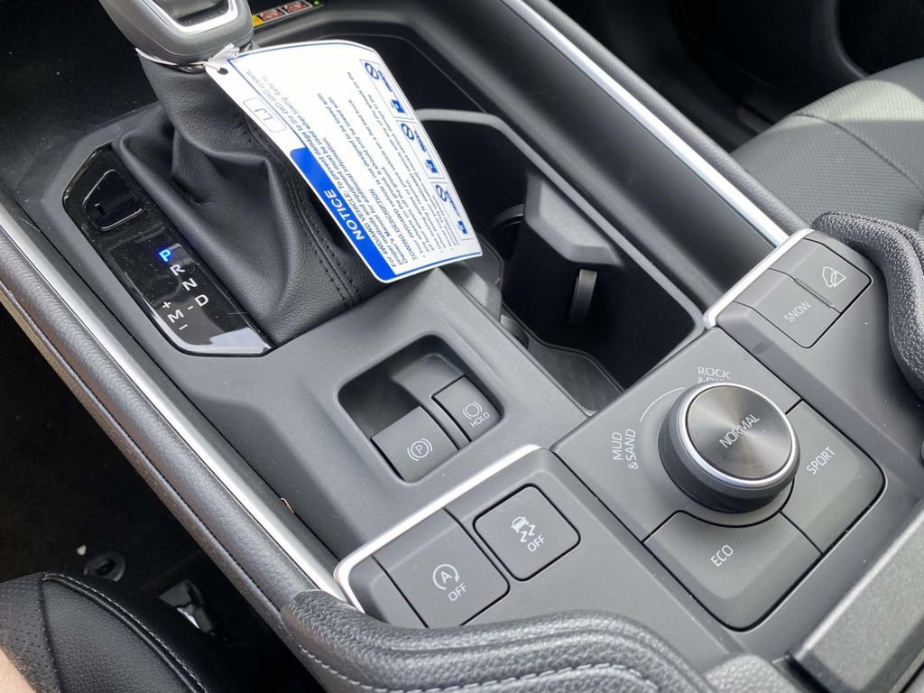 New 2026 Toyota Grand Highlander AWD image 17