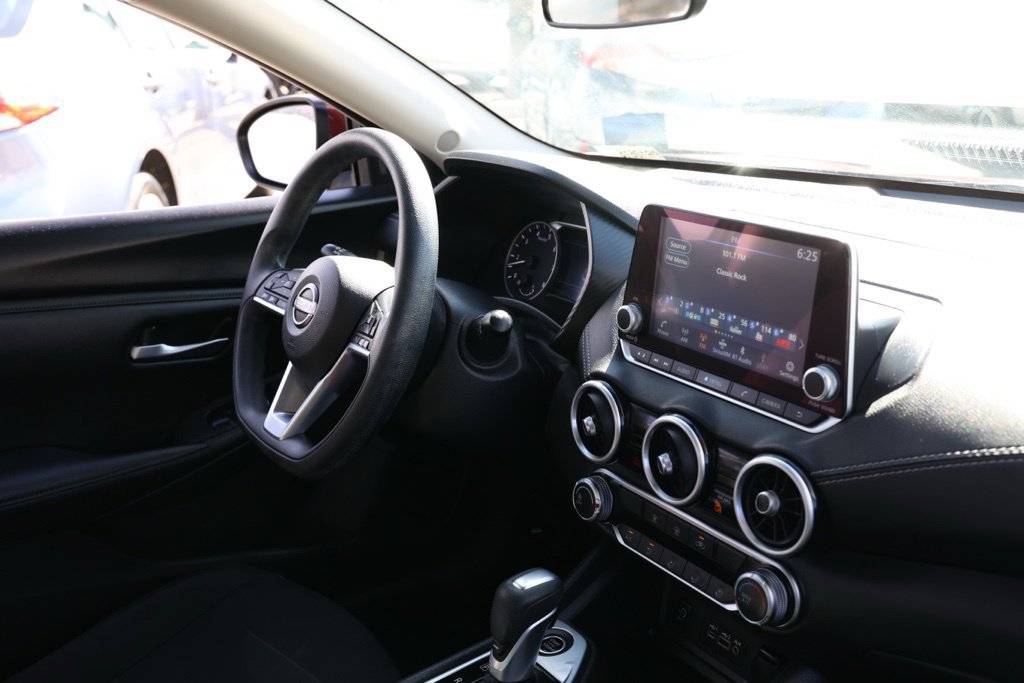 Used 2025 Nissan Sentra SV FWD image 20
