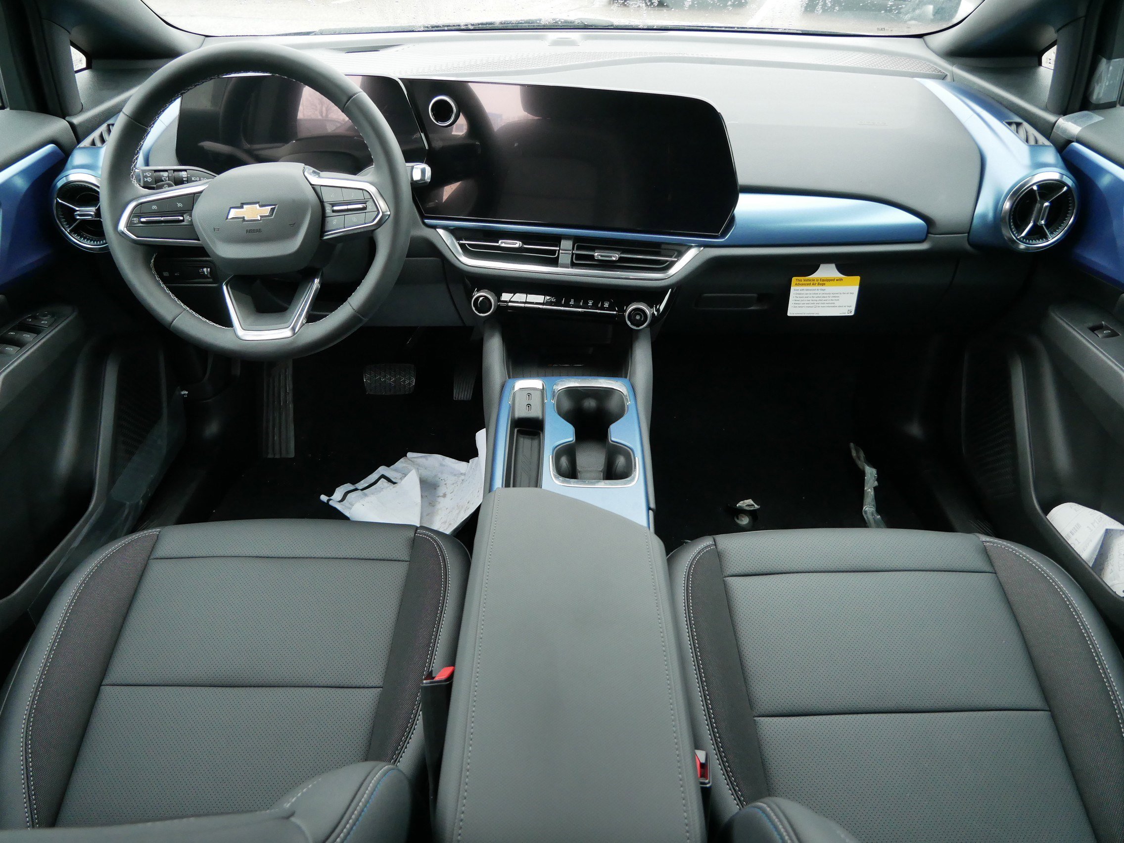 New 2026 Chevrolet Equinox EV LT image 6