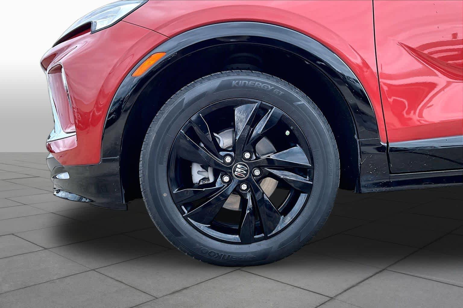 Used 2024 Buick Encore GX Sport Touring w/ Comfort Package FWD image 10