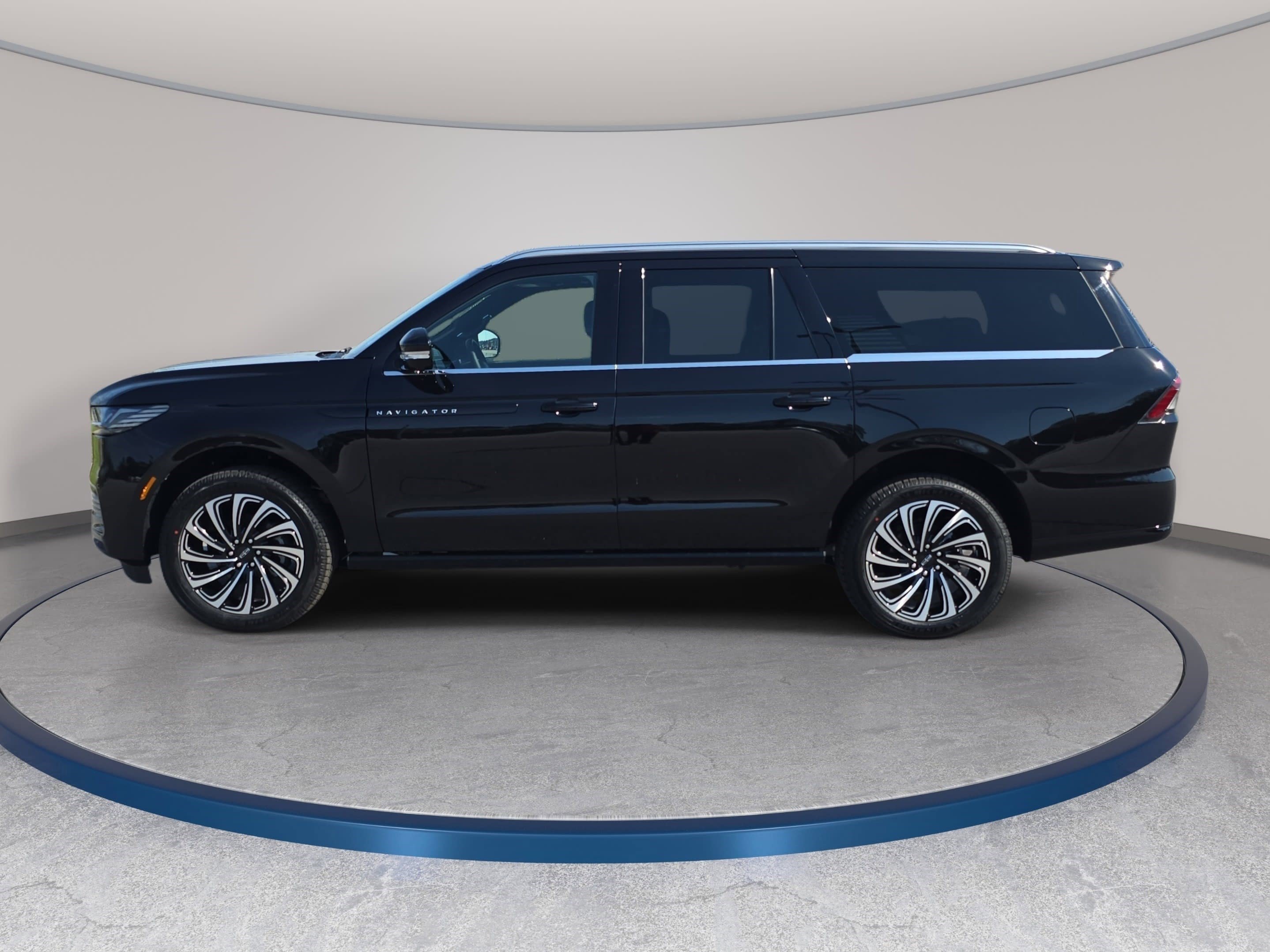 New 2026 Lincoln Navigator L Black Label image 8