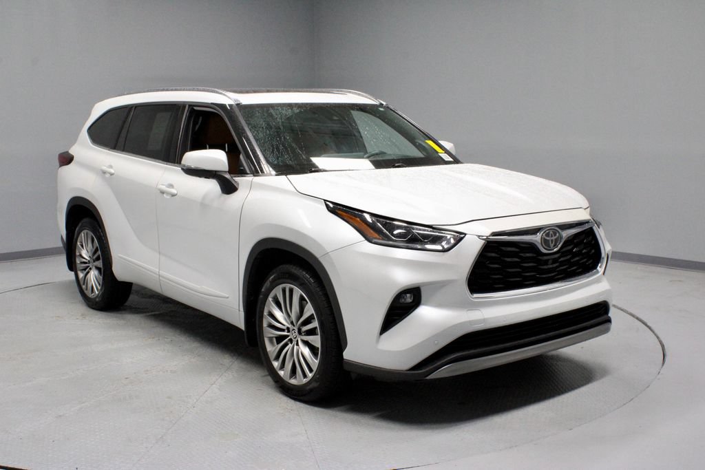 Used 2022 Toyota Highlander Platinum