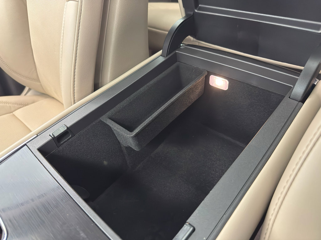 Used 2020 Lincoln Aviator Reserve w/ Equipment Group 201A AWD/4WD image 32