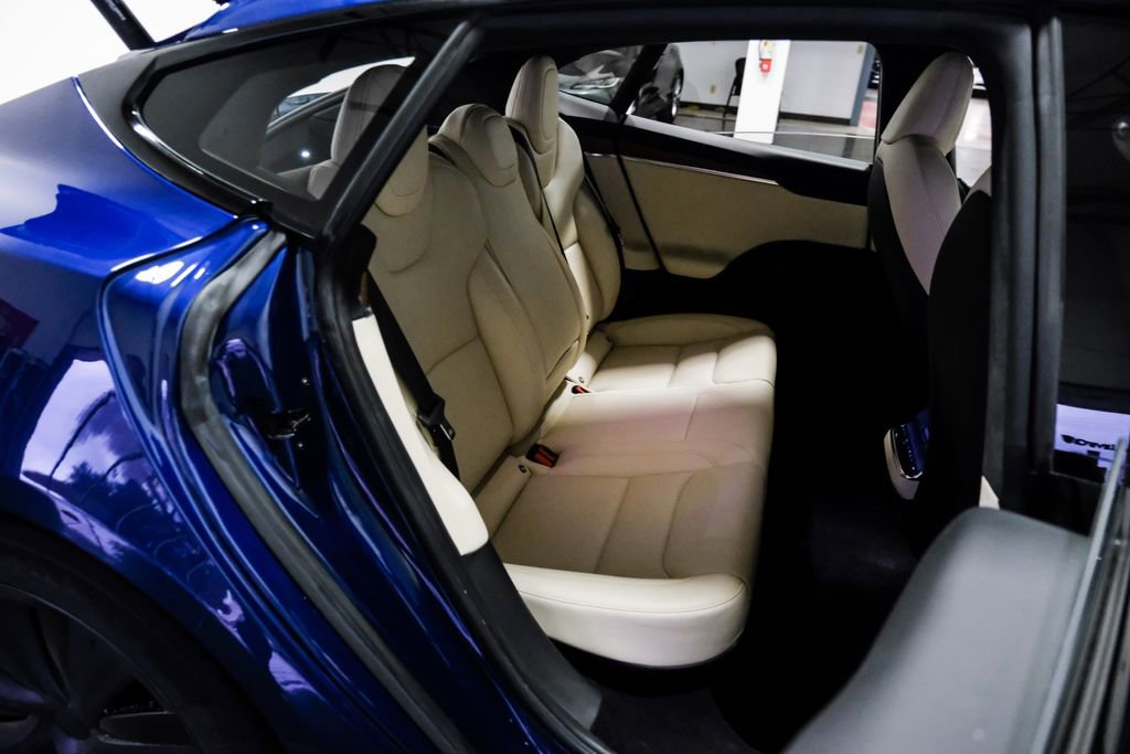 Used 2023 Tesla Model S Standard Range image 36