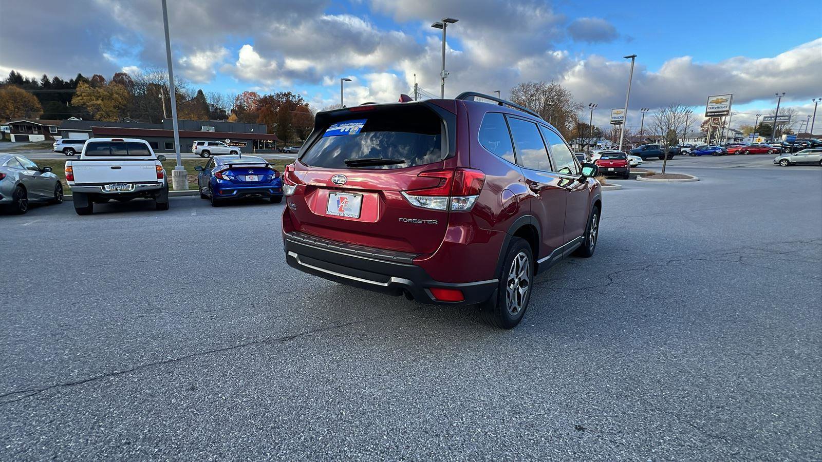 Used 2019 Subaru Forester Premium image 4