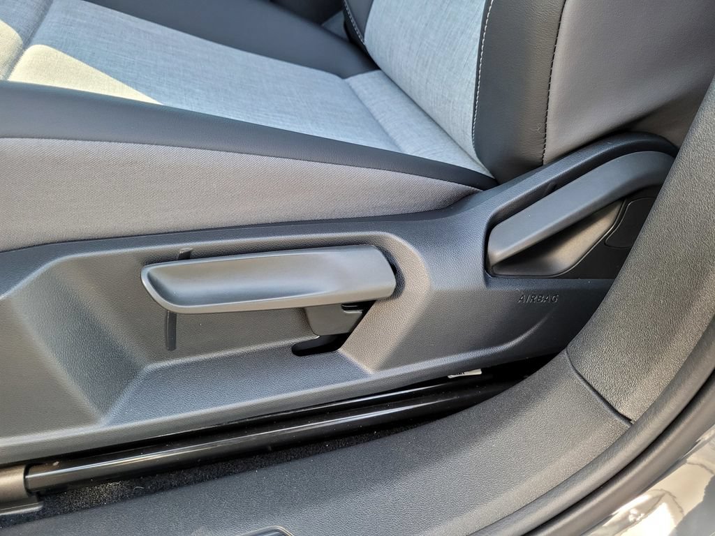 New 2026 Volkswagen ID.4 Pro RWD image 12